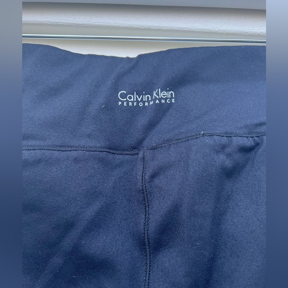 Calvin Klein Ruffled Capris - Picture 4 of 7